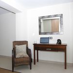 Alquilo 8 dormitorio casa de 550 m² en Alcántara