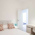 Rent a room of 122 m² in Barcelona