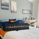 Rent a room in Turin
