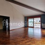 Rent 5 bedroom apartment of 200 m² in Borgomanero