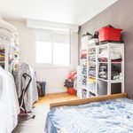 Rent a room of 80 m² in Paris