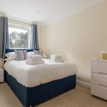 Rent 4 bedroom house in Poole