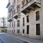 Affitto 4 camera appartamento di 100 m² in Torino