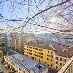 Affitto 5 camera appartamento di 227 m² in Milano