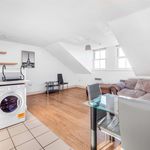 Rent 2 bedroom apartment in Worcester Park