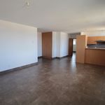 Rent 6 bedroom apartment of 93 m² in Zimming