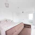 Rent 3 bedroom flat of 150 m² in London