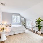 Rent 4 bedroom apartment of 392 m² in Wilton