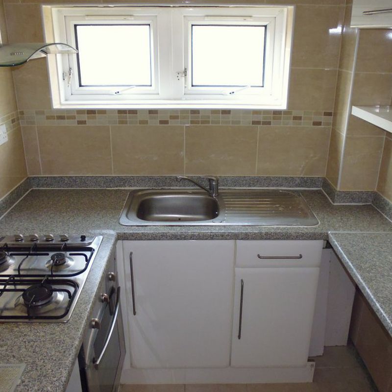 2 bedroom property to let in Bankside, Moseley, B13 - £750 pcm Springfield