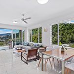 Rent 2 bedroom apartment of 158 m² in Airlie Beach