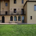 Rent 3 bedroom apartment of 300 m² in Fiesole