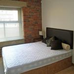 Rent 2 bedroom flat in Shipley