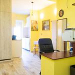 Rent a room of 105 m² in Roma