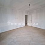 Affitto 5 camera appartamento di 188 m² in Cantù