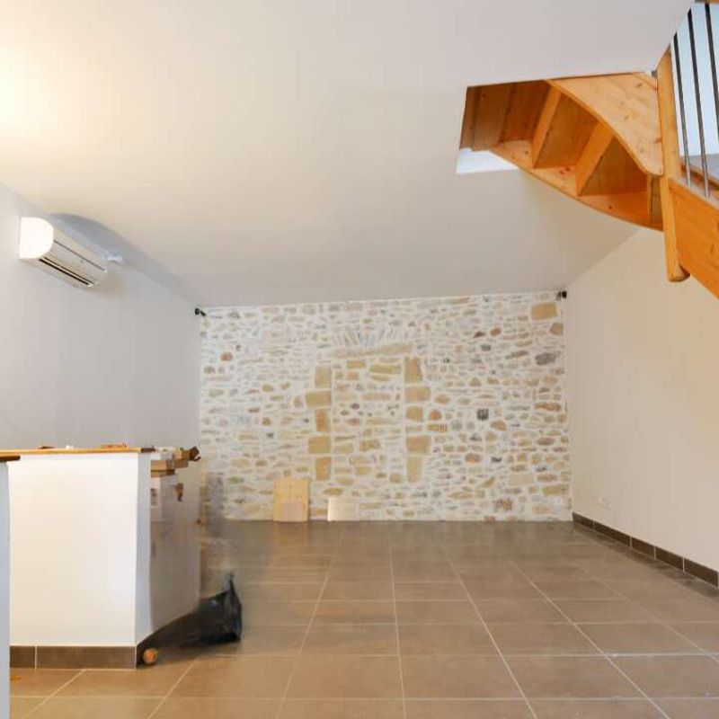 Location maison 3 pièces 86 m² Aimargues (30470)