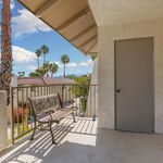 Rent 3 bedroom apartment of 107 m² in Palm Springs
