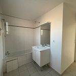 Rent 3 bedroom apartment of 69 m² in Rouen