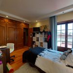 Rent 4 bedroom apartment of 191 m² in Lisbon