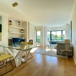 Rent 2 bedroom apartment of 90 m² in Cruz Quebrada-Dafundo