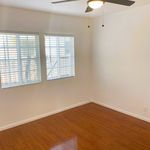 Rent a room of 102 m² in Sherman Oaks