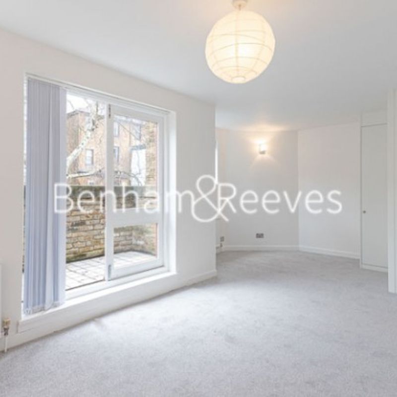 3 Bedroom house to rent in
 Bellgate Mews, Dartmouth Park, NW5