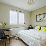 Wynajmij 2 sypialnię apartament z 45 m² w Brwinów