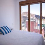 Rent 1 bedroom apartment of 49 m² in València