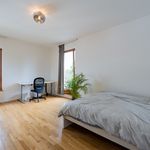 Rent 3 bedroom apartment of 172 m² in Berlin