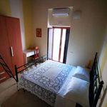 Rent 2 bedroom apartment in Napoli