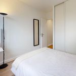 Appartement de 100 m² avec 6 chambre(s) en location à Evry Courcouronnes