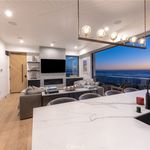 Rent 2 bedroom apartment of 127 m² in Manhattan Beach