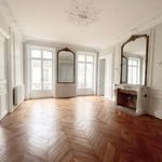 Rent 3 bedroom apartment of 150 m² in Champs-Elysées, Madeleine, Triangle d’or