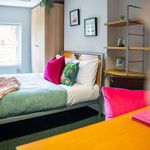 Rent 9 bedroom house in East Midlands