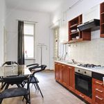 Rent 3 bedroom apartment of 89 m² in Budapest