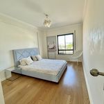 Rent 2 bedroom apartment of 90 m² in Cruz Quebrada-Dafundo