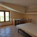 Rent 4 bedroom apartment of 85 m² in Fara in Sabina