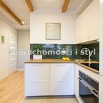 Rent 4 bedroom apartment of 65 m² in Wrocław
