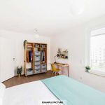 Rent a room of 98 m² in berlin