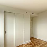 Appartement de 430 m² avec 1 chambre(s) en location à Montreal