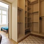  appartement avec 9 chambre(s) en location à Charleroi