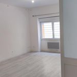 Appartement de 47 m² avec 2 chambre(s) en location à Olliergues