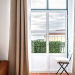 Rent 3 bedroom apartment of 90 m² in lisbon