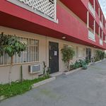 Rent 1 bedroom apartment of 33 m² in Los Angeles
