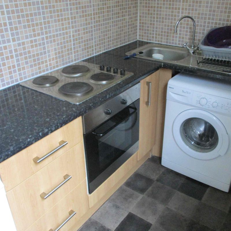 Apartment for rent in Leigh