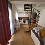 Rent 2 bedroom house of 90 m² in Athens