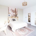 Rent 1 bedroom apartment of 24 m² in Paris 19e Arrondissement
