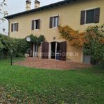 Affitto 5 camera casa di 152 m² in Modena