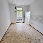 Rent 3 bedroom apartment of 70 m² in Reichenbach im Vogtland