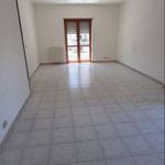 Affitto 4 camera appartamento di 170 m² in Reggio di Calabria