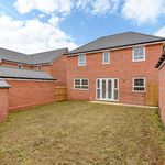 Rent 4 bedroom house in Daventry District